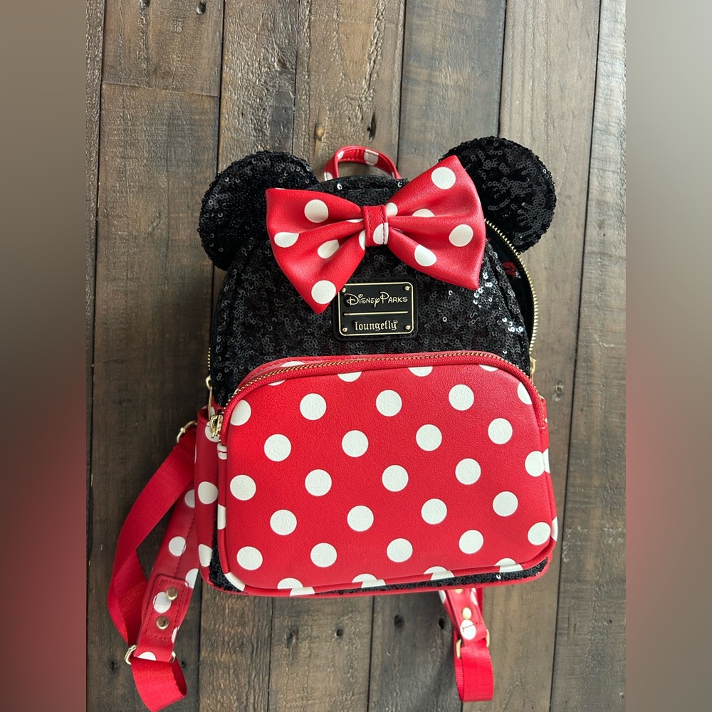 Used Minnie Mouse Sequin and Polka Dot Loungefly Mini Backpack